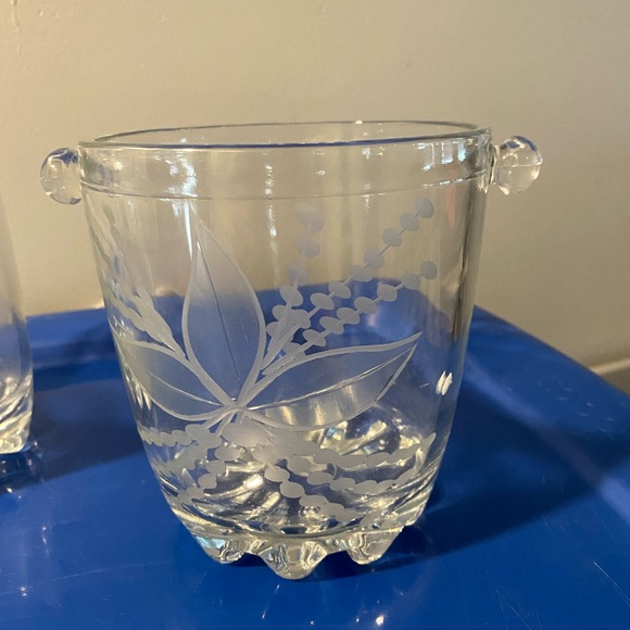 Clear Etched Glass Ice Buckets - Set of 2 - Picture 2 of 7